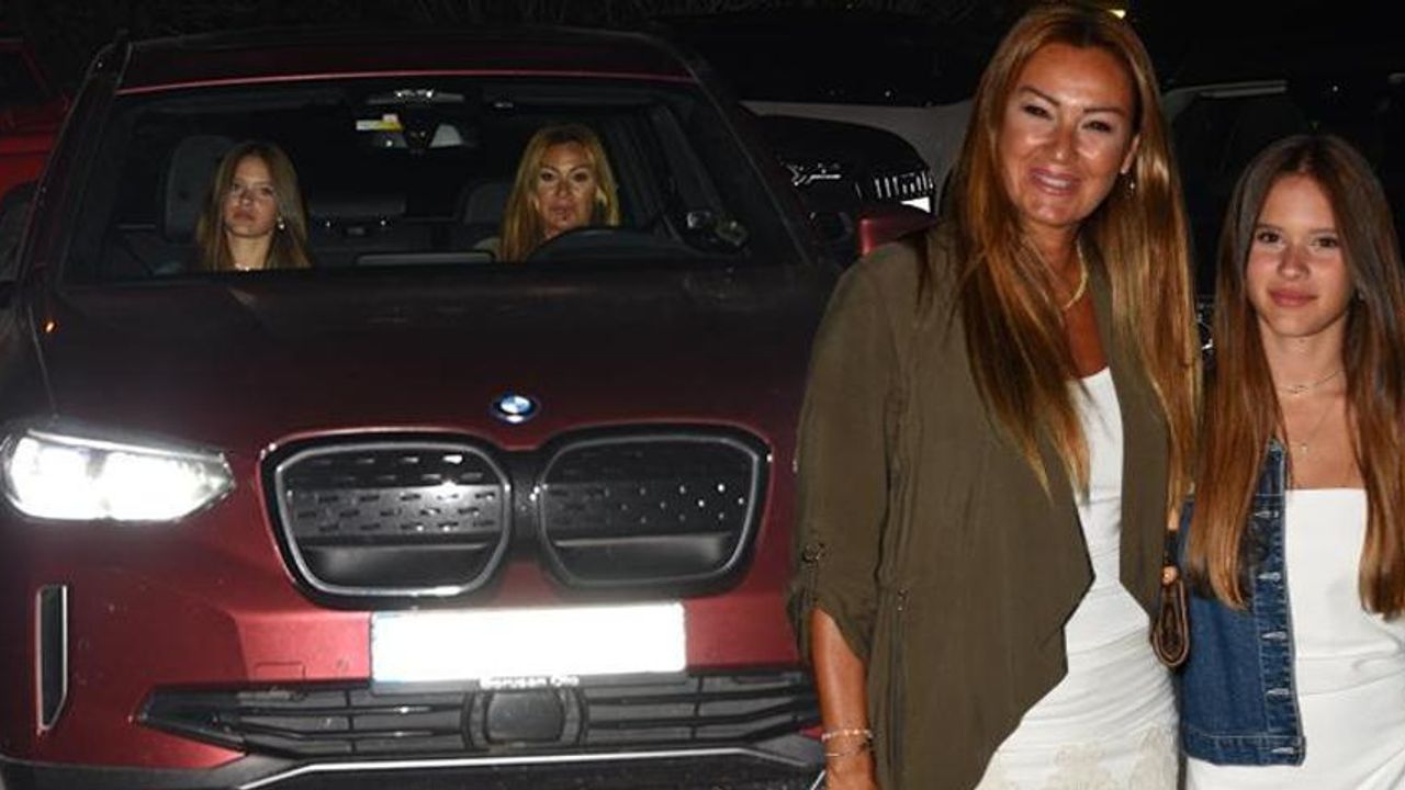 Pınar Altuğ'un yeni aracının fiyatı dudak uçuklattı!