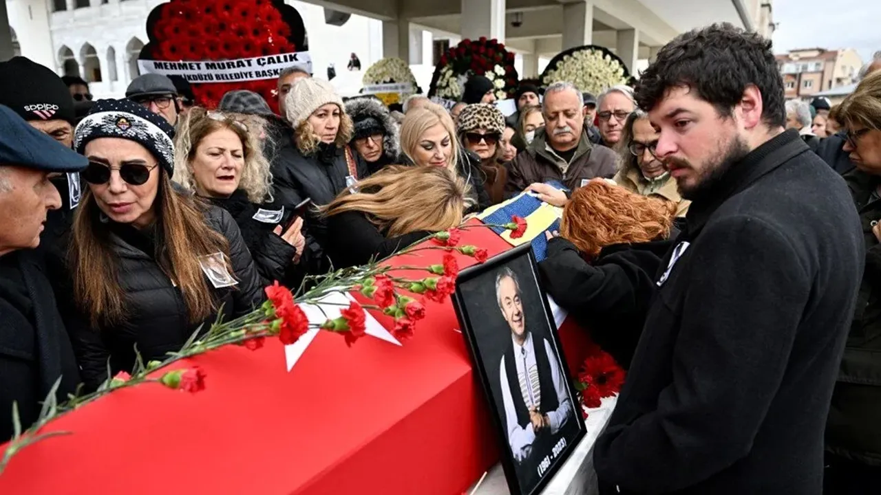 Metin Uca son yolculuğuna uğurlandı: Cenazede gerginlik!