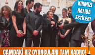 Camdaki Kız ekibi tam kadro Altın Kelebek'te! | Burcu Biricik geceye damga vurdu!