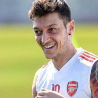 Mesut Özil Kimdir? Mesut Özil'in Hayatı