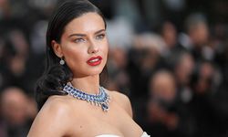 Adriana Lima'nın makyajsız güzelliği