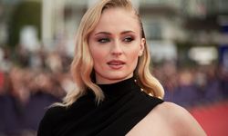 Sophie Turner Anne Olmaya Hazırlanıyor