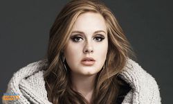 Adele Paylaştığı Fotoğrafla Hayranlarını İkiye Böldü