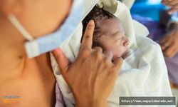 Hastanede Peş Peşe 9 Doğuran Kadın Doktorların Ağzını Açıkta Bıraktı