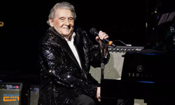 Rock'n Roll'un efsanesi Jerry Lee Lewis öldü