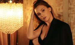 Farah Zeynep Abdullah hangi ünlü komedyenle aşk yaşıyor?