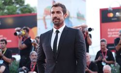 İbrahim Çelikkol kırmızı halıda...