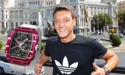 Mesut Özil'in saat takıntısı... Yeni saatinin fiyatı şok etti!