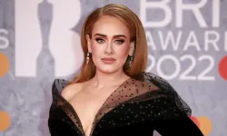 Adele’den kötü haber: Sağır mı oldu?