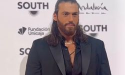 Can Yaman, İspanya’da Uluslararası En İyi Erkek Oyuncu Ödülü’nü aldı