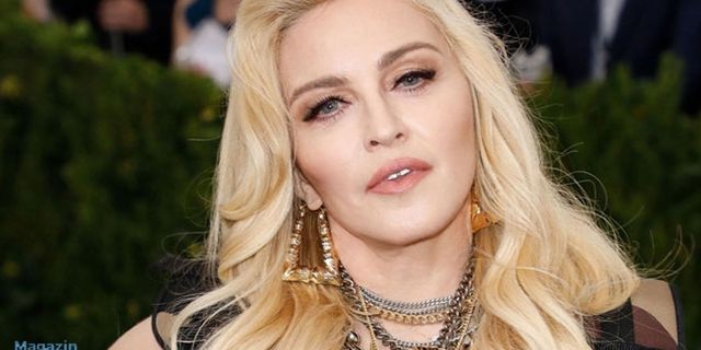 61 Yaşındaki Madonna'dan Kalçalı Poz