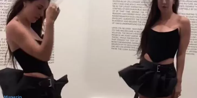 Bruce Willis'in kızı Madonna'nın 'Sex' kitabı sergisinde eteğini kaldırıp iç çamaşırını gösterdi