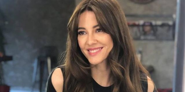 Başak Dizer, Kıvanç Tatlıtuğ'a iltifatlar yağdırdı: Gurur duyuyorum!