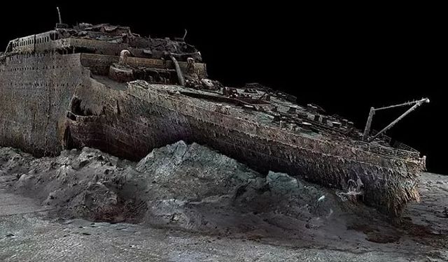 Titanik enkazının daha önce görülmemiş görüntüleri ortaya çıkartıldı!