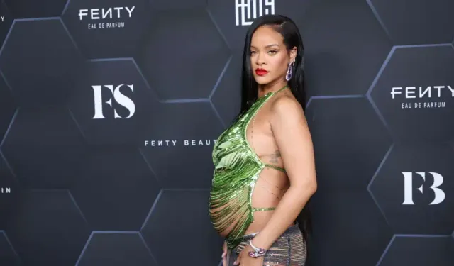 Ayak parmağına pırlanta yüzük taktı, olay yarattı! Rihanna'dan tartışılacak hareket...