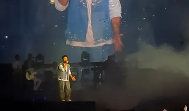 Tarkan konserinde moral bozan aksaklık