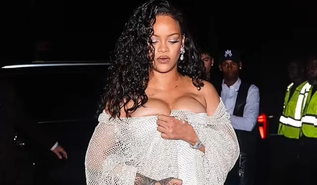 New York Moda Haftası'na Rihanna damga vurdu