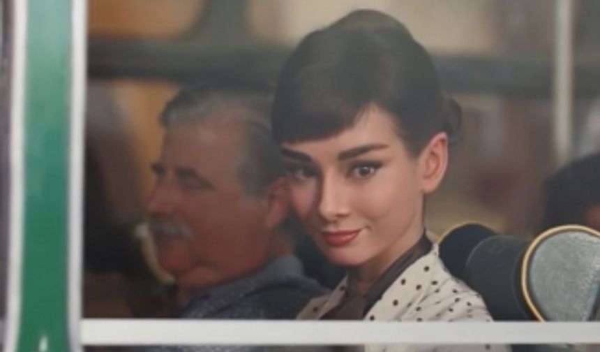 Audrey Hepburn'ün Tarihe Damga Vuran Kombinleri