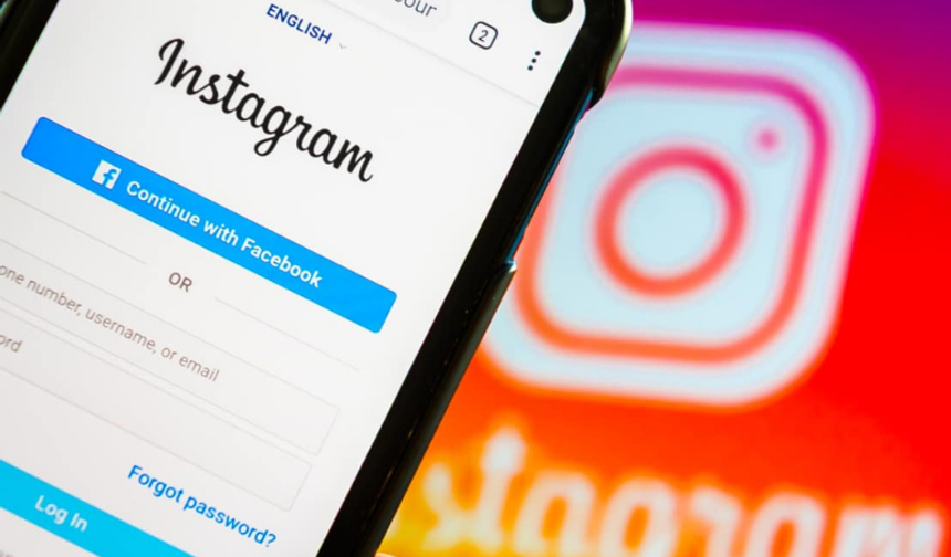 Instagram algoritması nasıl çalışıyor? Hikayelerin neye göre sıralandığı açıklandı!