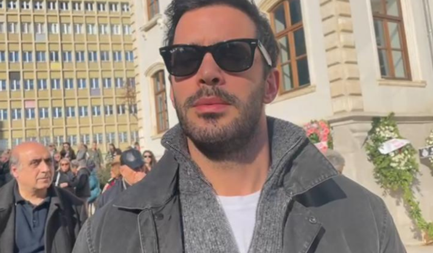 Barış Arduç, Ayla Algan'ın cenaze töreninde konuşmakta zorlandı! 'Hayatımı değiştirdi'